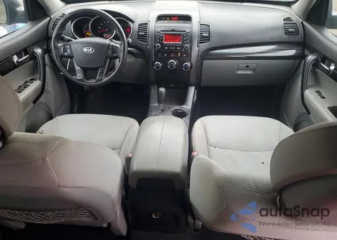 2013 Kia Sorento Lx z USA, uszkodzony, nr VIN 5XYKT4A25DG423485